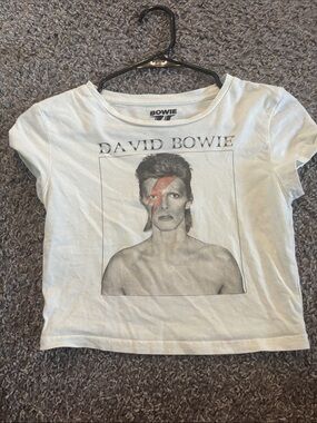 Aeropostale White David Bowie Graphic Crop Top